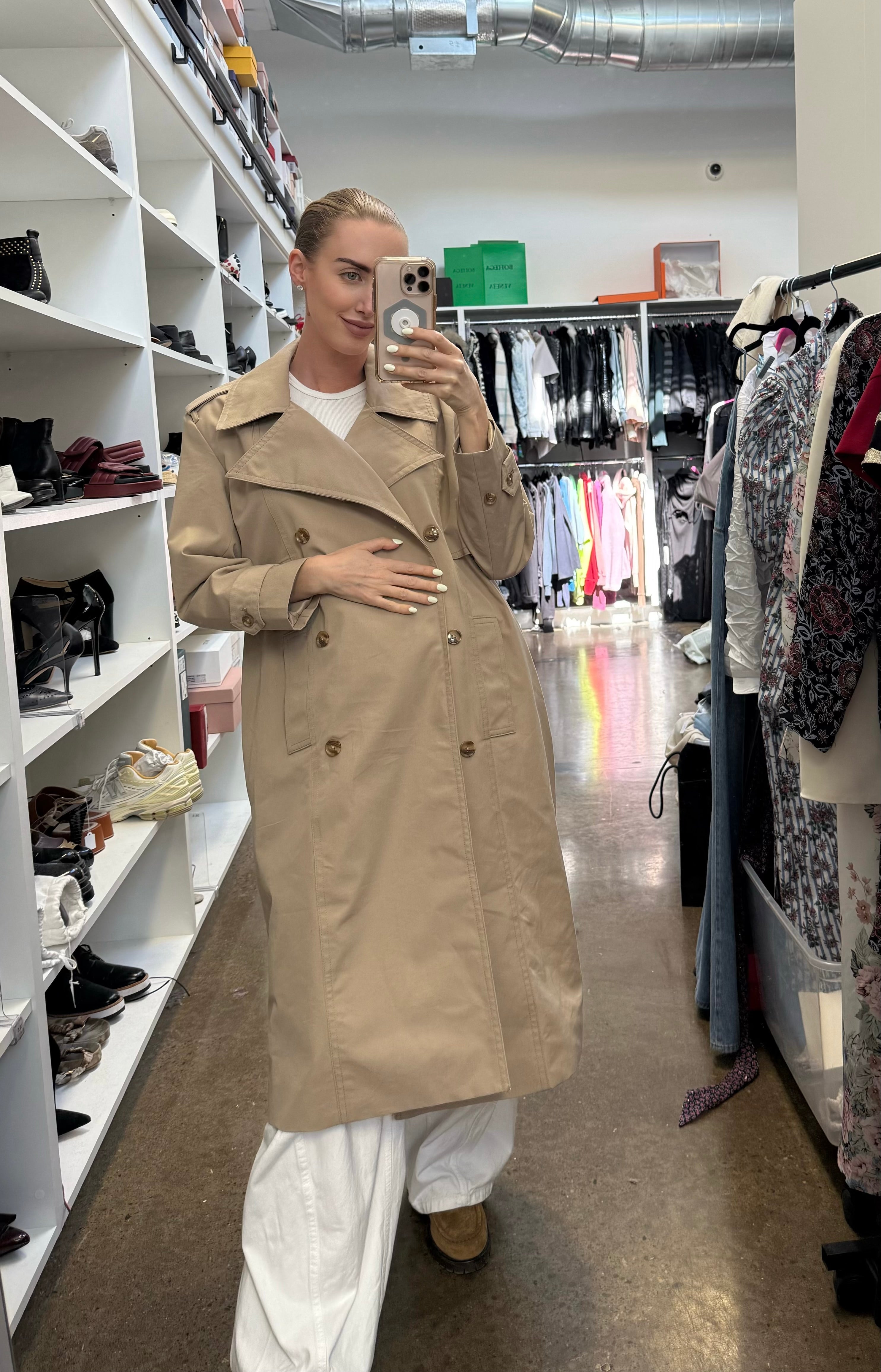 BANANA REPUBLIC tan trench coat