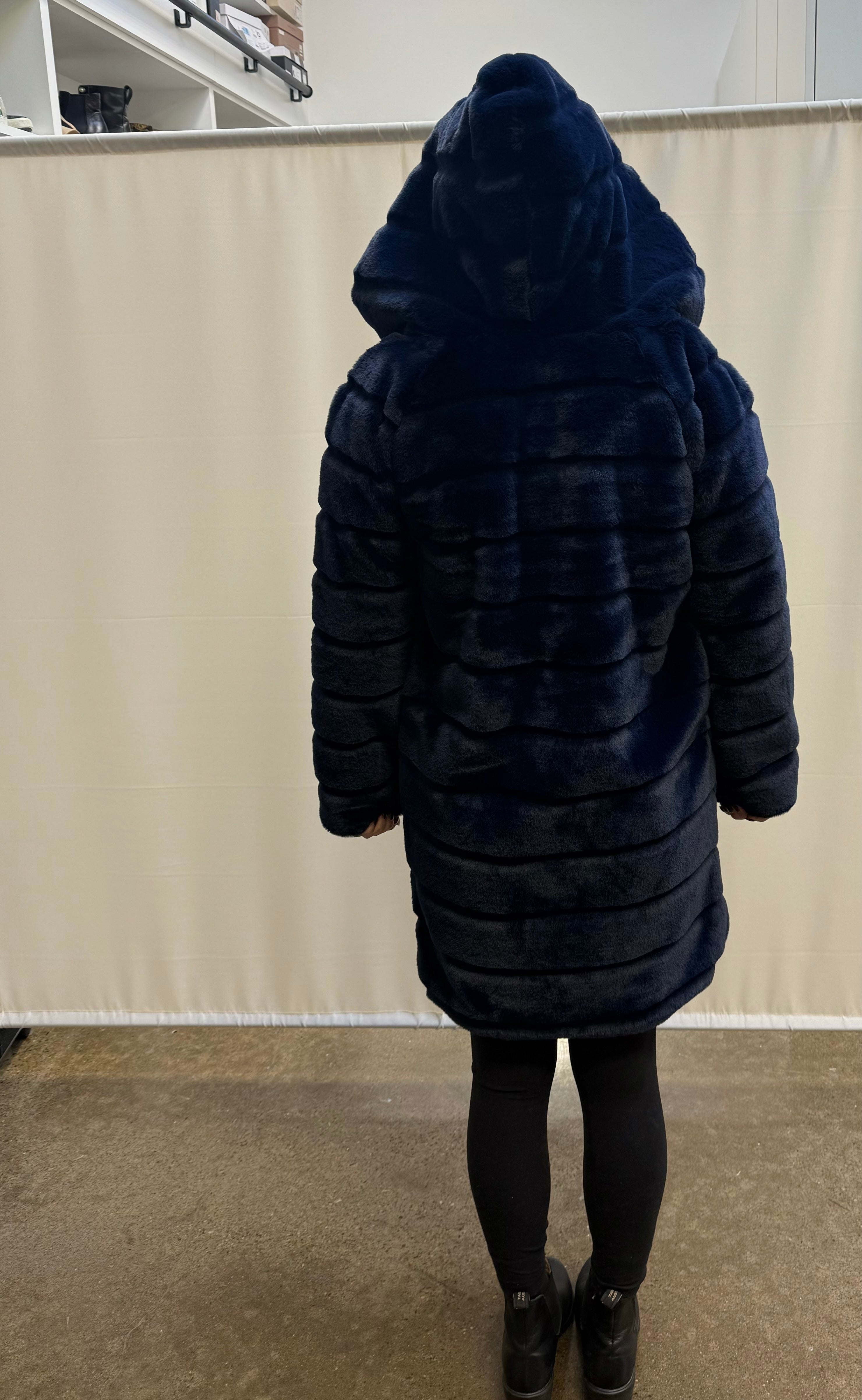 APPARIS - Navy faux fur hooded jacket