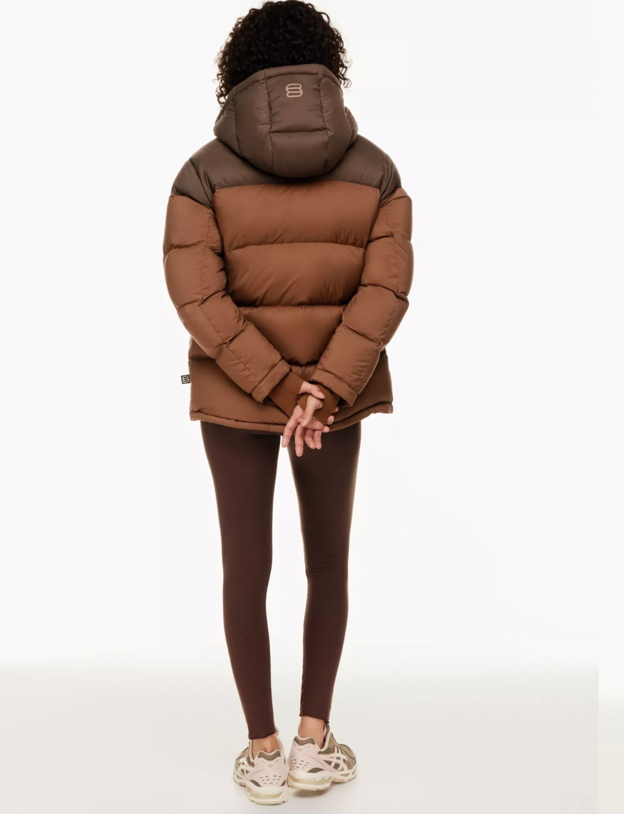 Super World
THE SUPER PUFF
Color: COFFEE BN/ COGNAC
