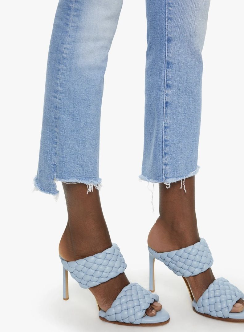 Mother The Insider Crop Step Fray Jeans