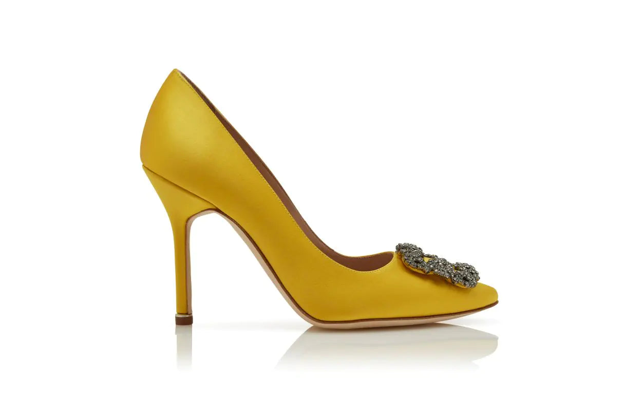 MANOLO BLAHNIK yellow hangisi pumps