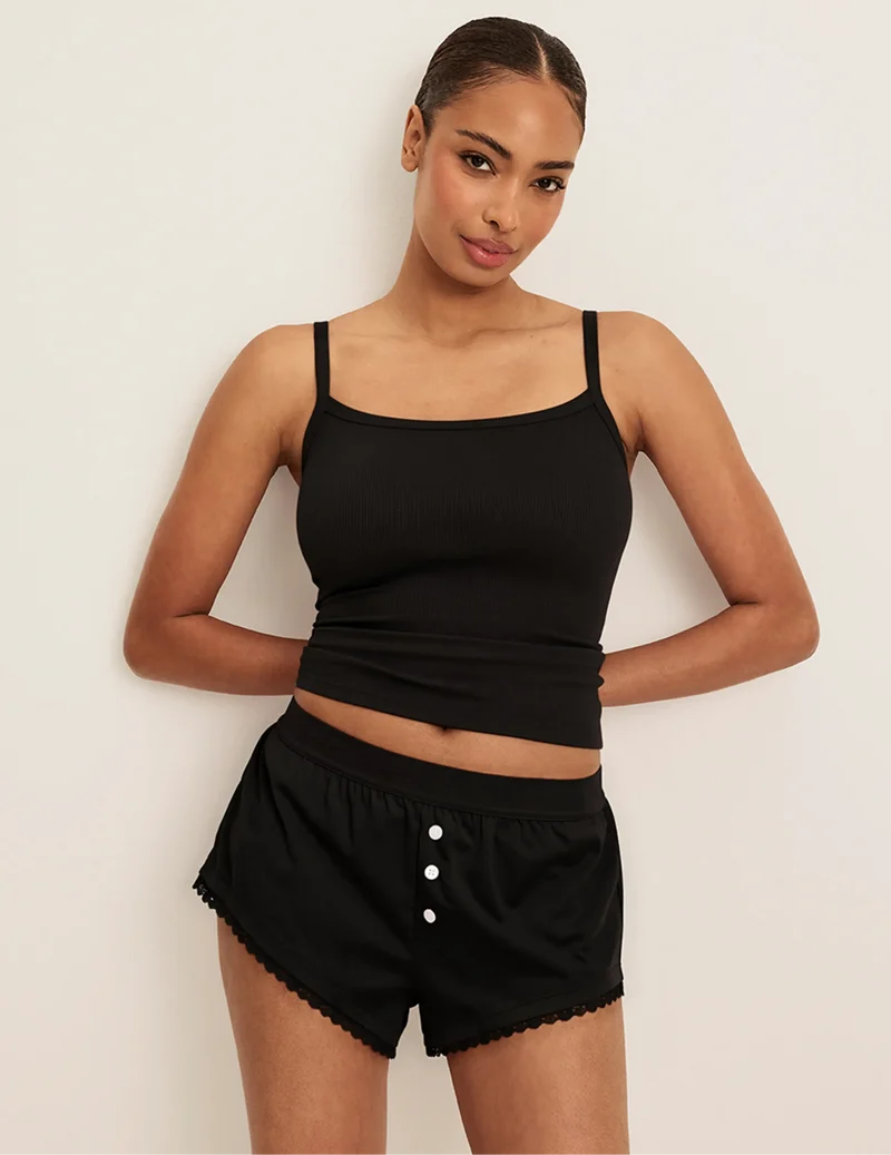 KNIX super leak proof dream black mini short NEW