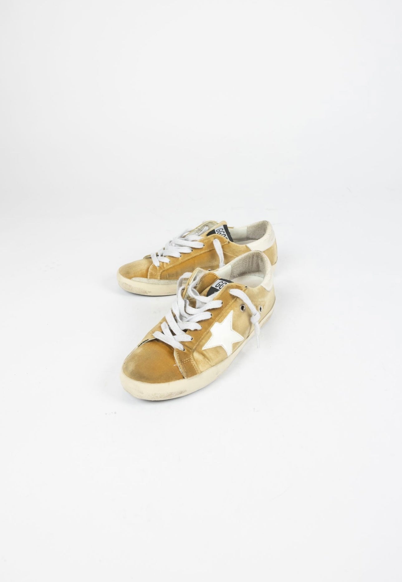 GOLDEN GOOSE - gold velvet sneakers