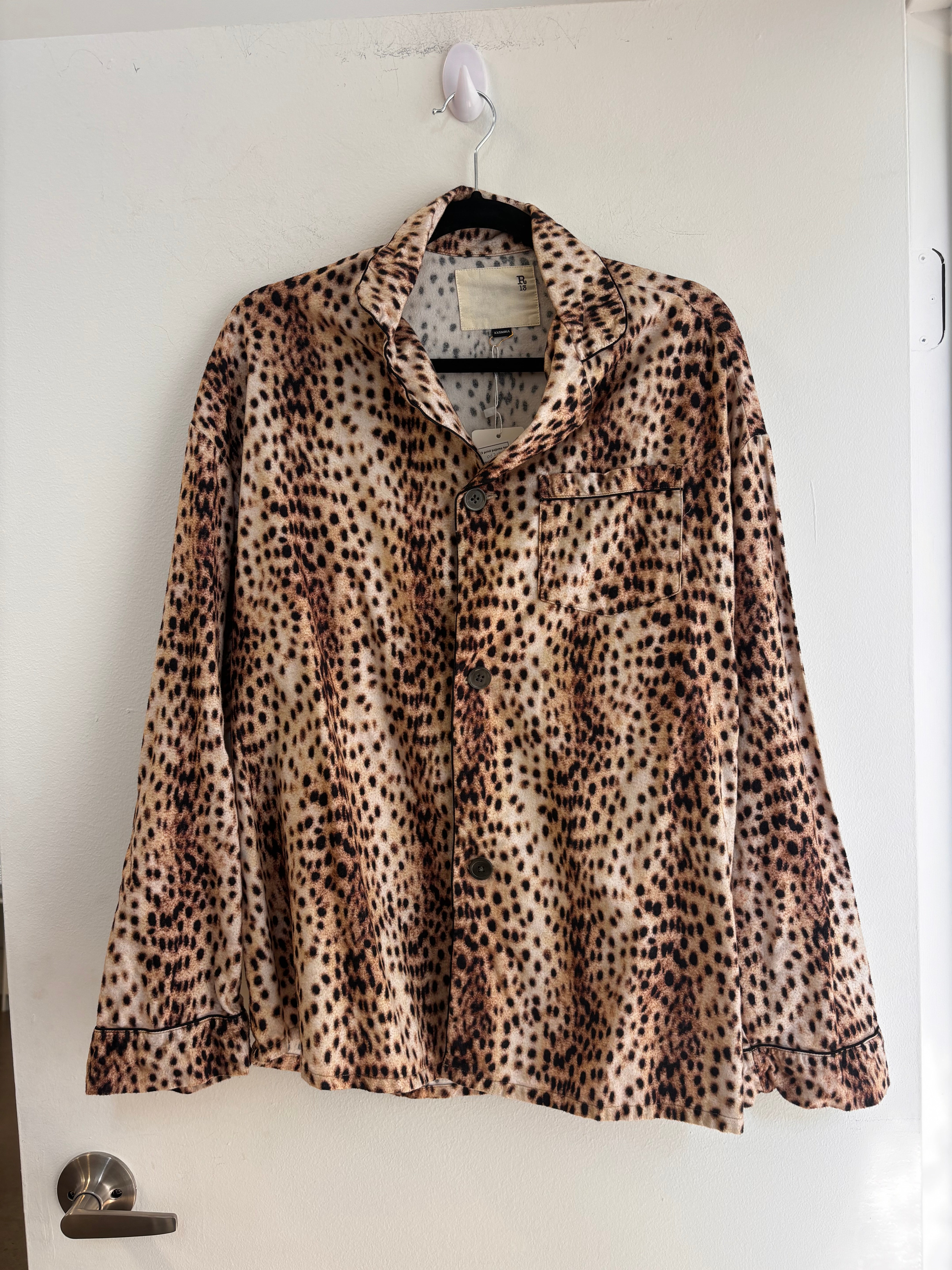 R13  print pajama top