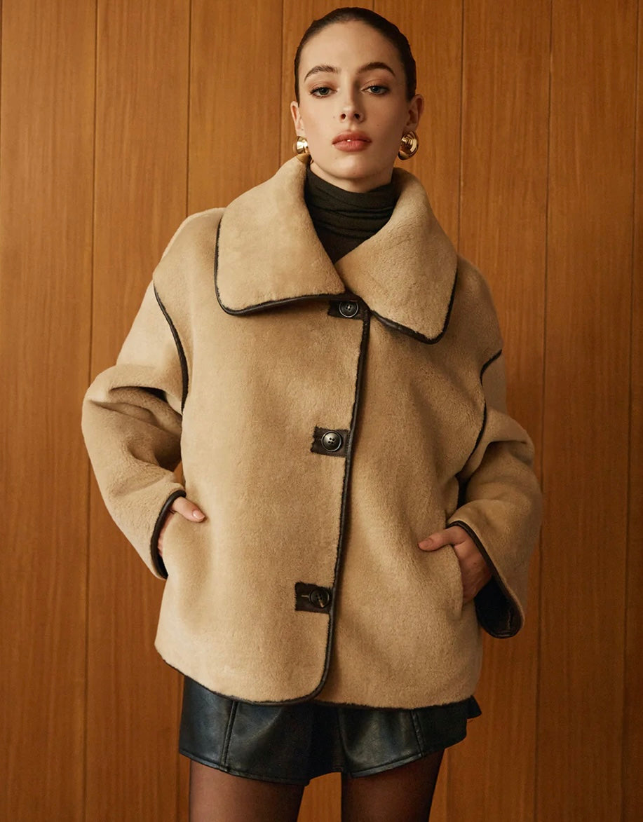 COMMENSE Contrast Piping Shift Minky Coat