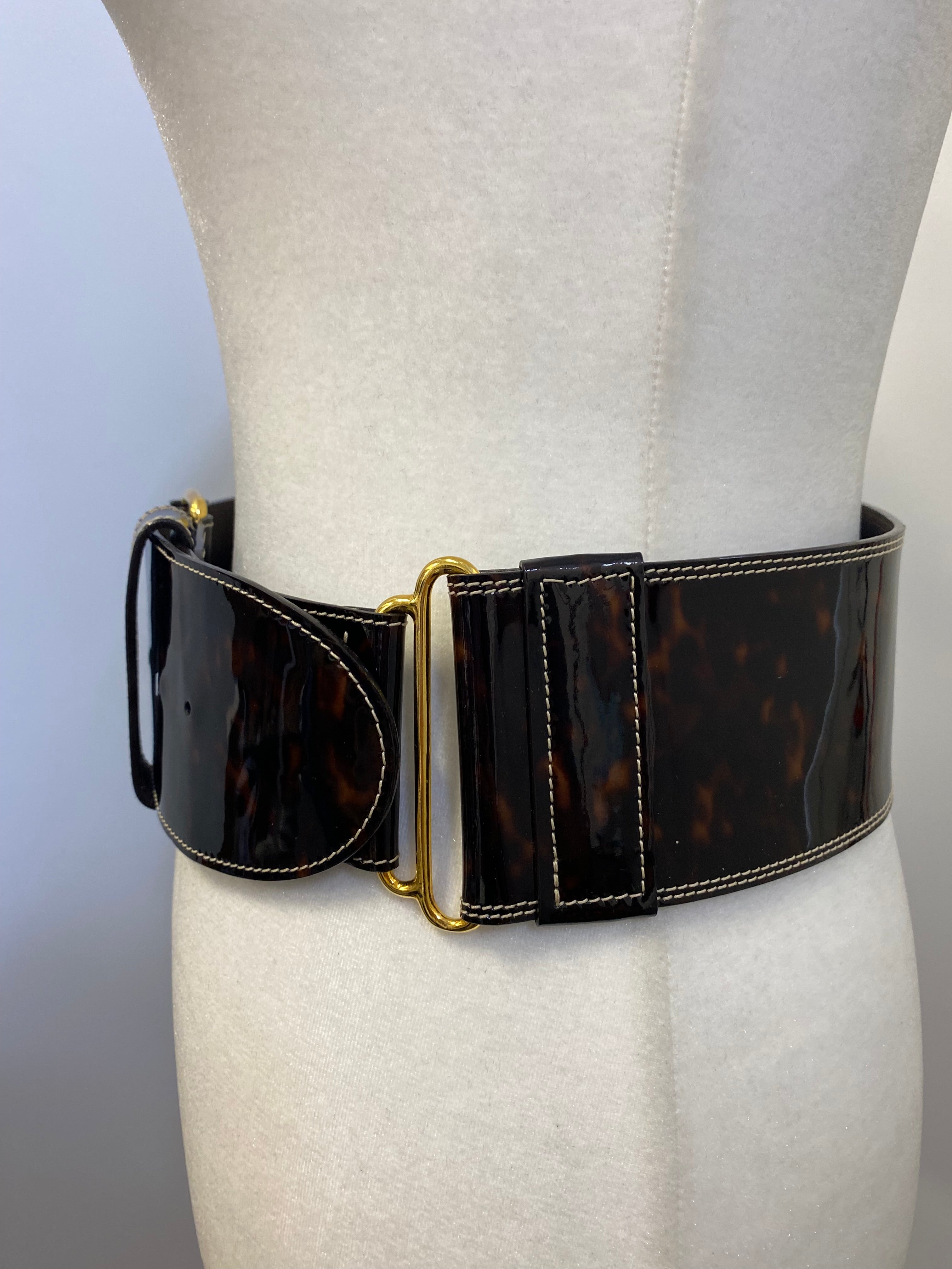 Oscar De La Renta Tortoise Belt