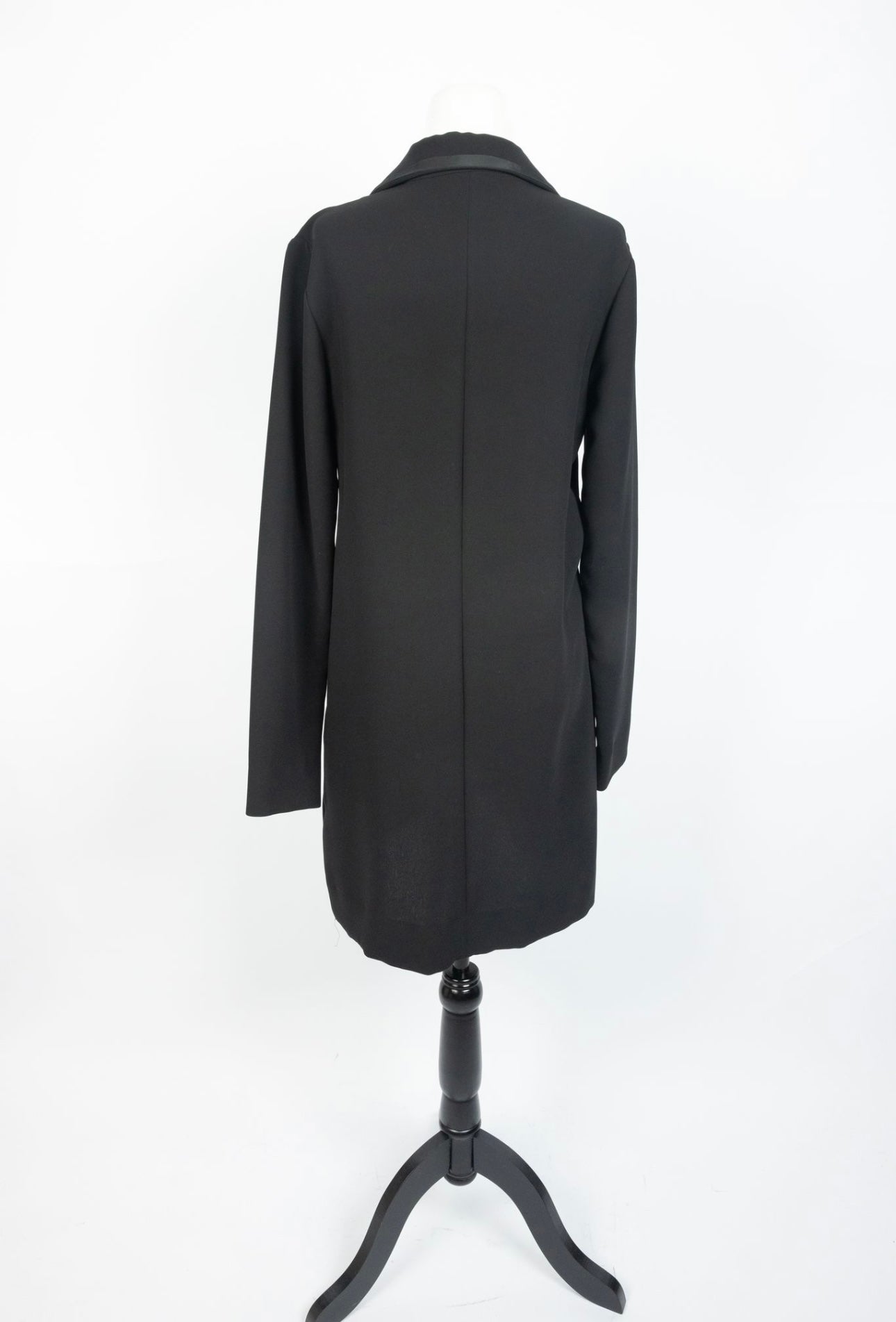 Victoria Beckham - 
Black Embroidered Collared Shift Dress