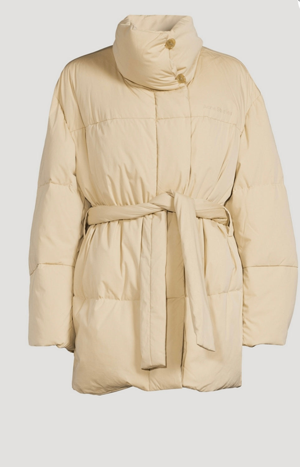 ACNE STUDIOS
Belted Puffer Jacket