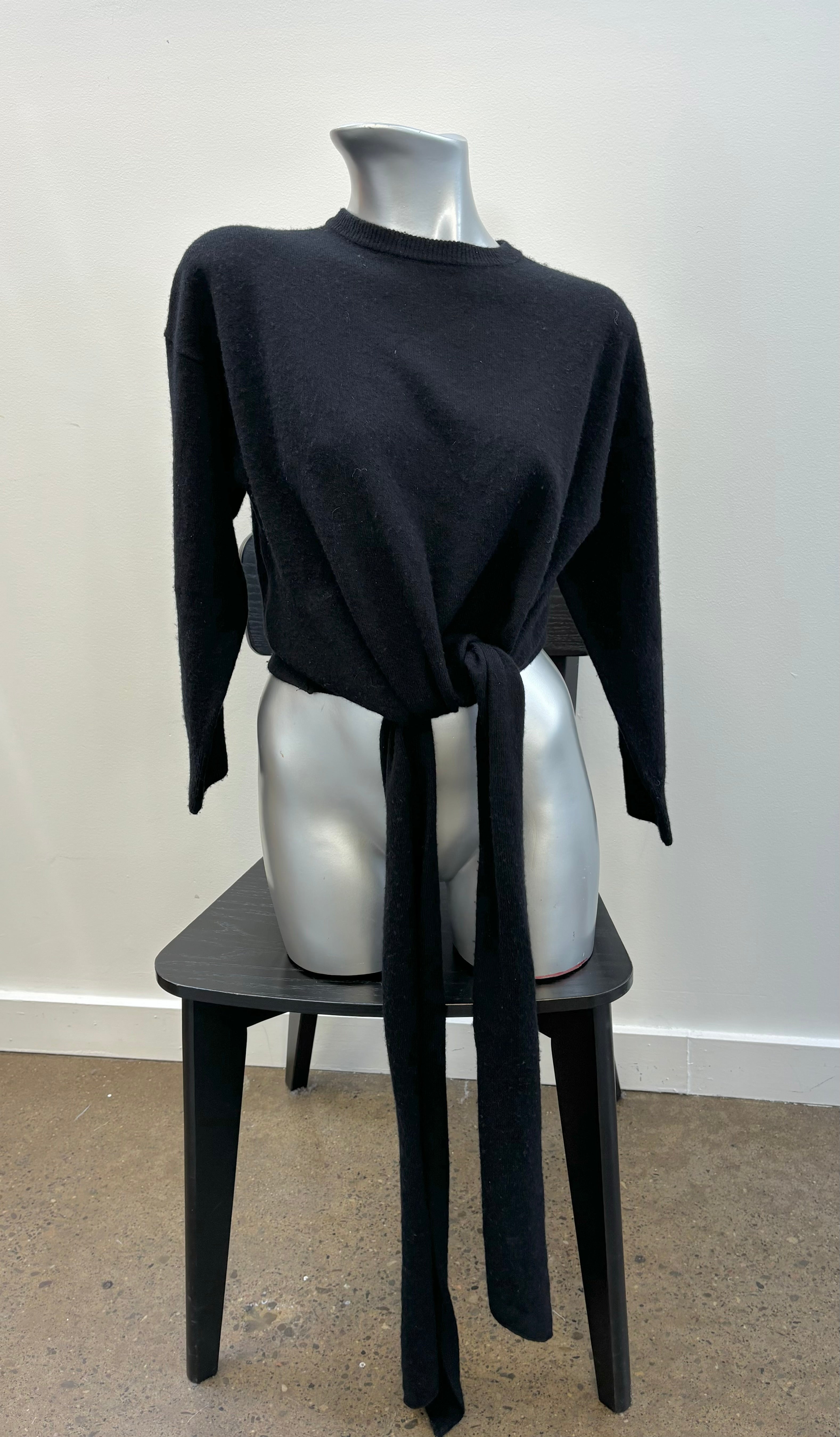 MICHELLE MASON black wool long sleev crew neck, long drapes to tie around waist
