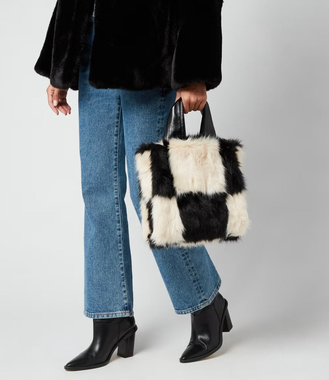 Stand Studio - Lucille Bag