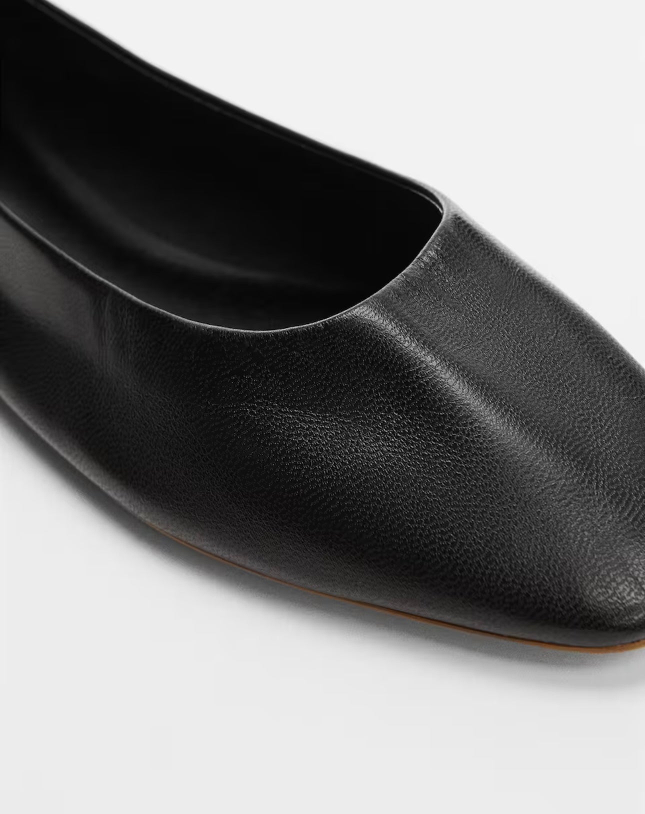 MANGO- Leather ballerina