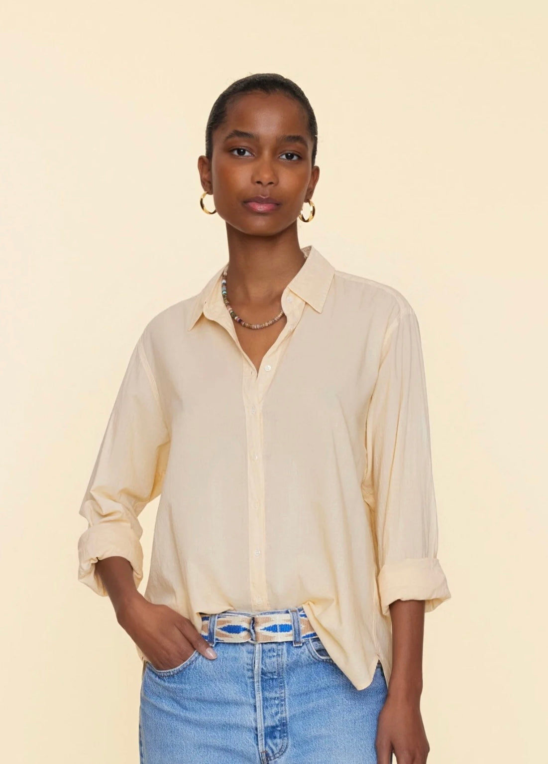 XIRENA - BEAU SHIRT IN LIGHT BEIGE