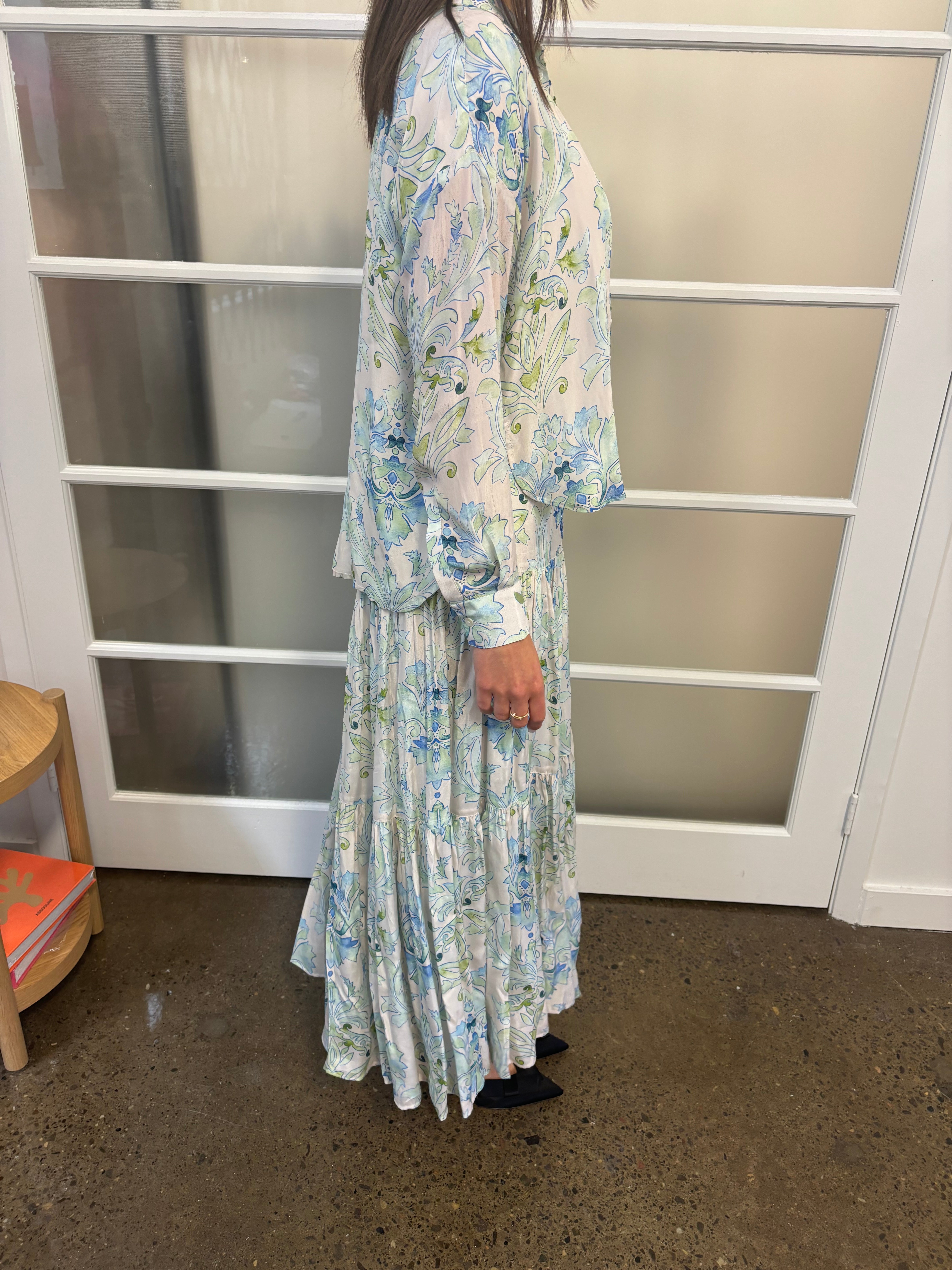 White, Blue & Green TAJ by SABRINA CRIPPA Salina Palm Skirt, Amara, Small