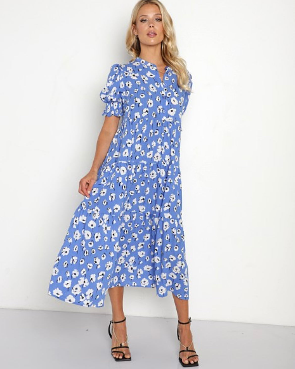 En Saison
Floral Print Linen Midi Dress Blue