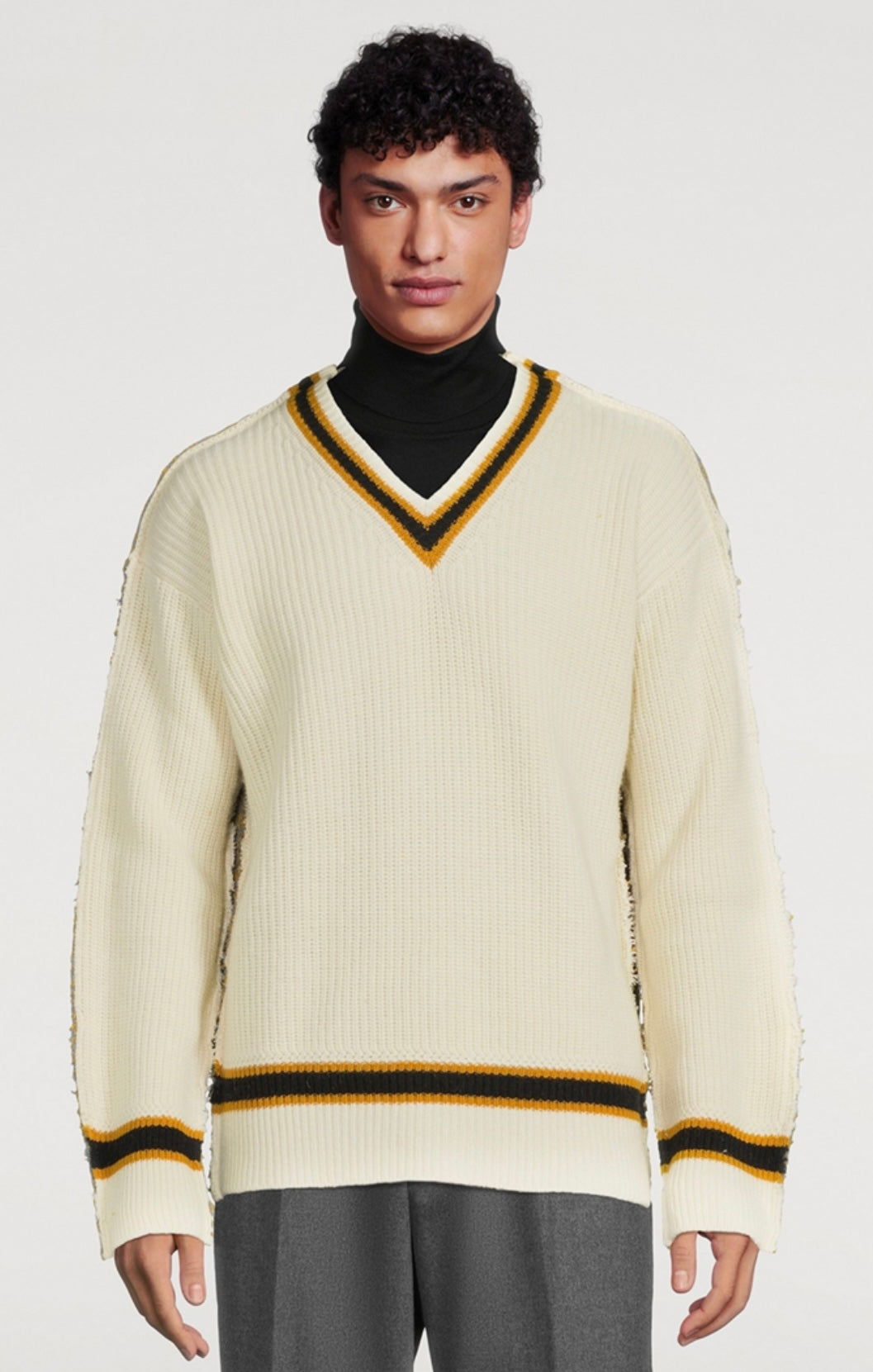 MARNI
Alpaca And Wool V-Neck Sweater