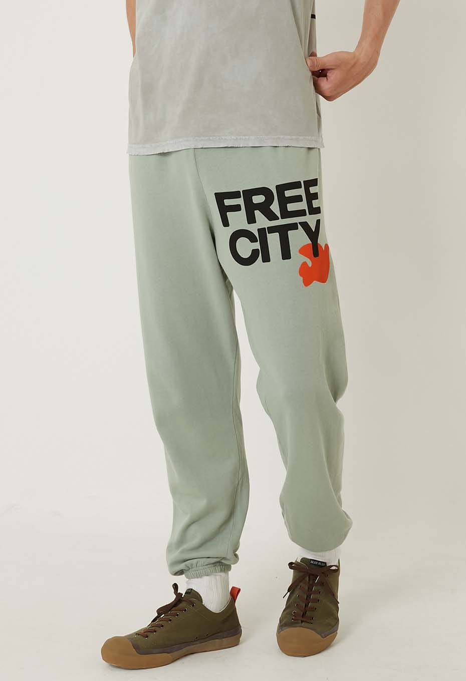 FREE CITY light green with orange bird
