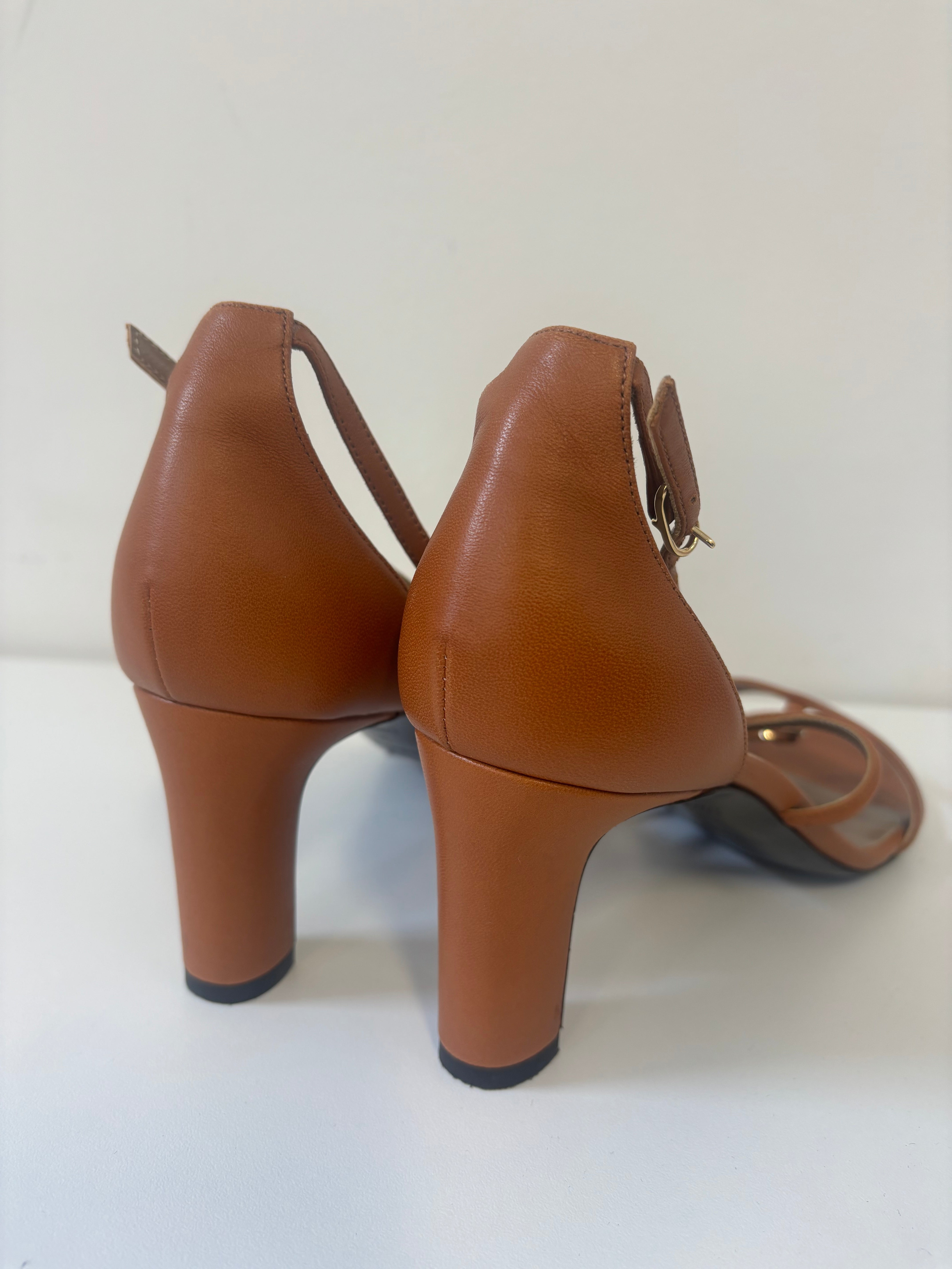 HERMES tan leather heels with GHW