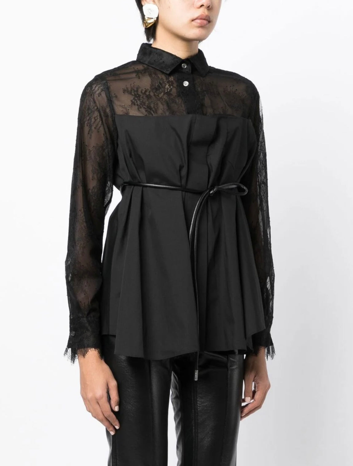 SACAI
lace-panelled tied-waist shirt