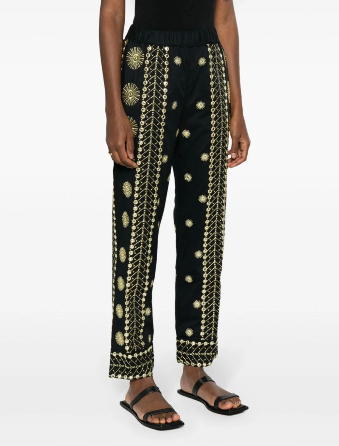 FARM Rio
Sun embroidered trousers