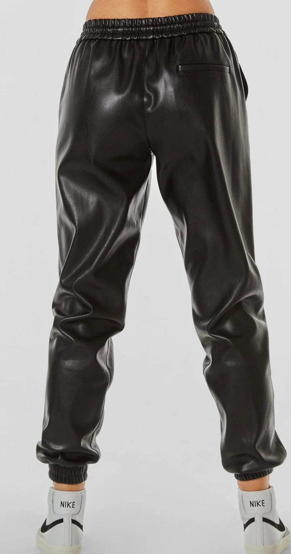 NOLI - Midnight Jogger - Black Faux Leather