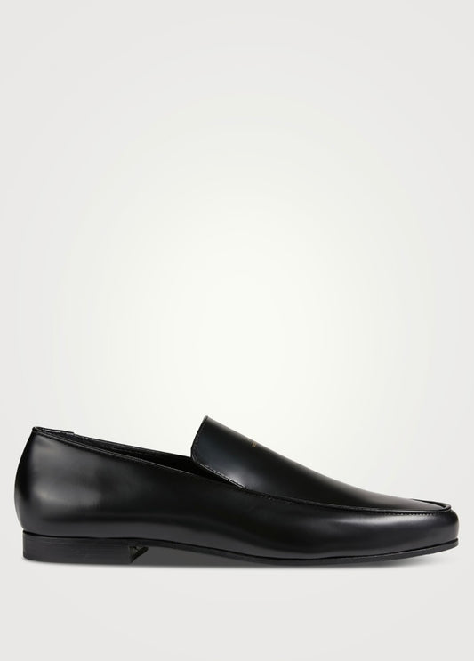 TOTÊME
The Oval Leather Loafers