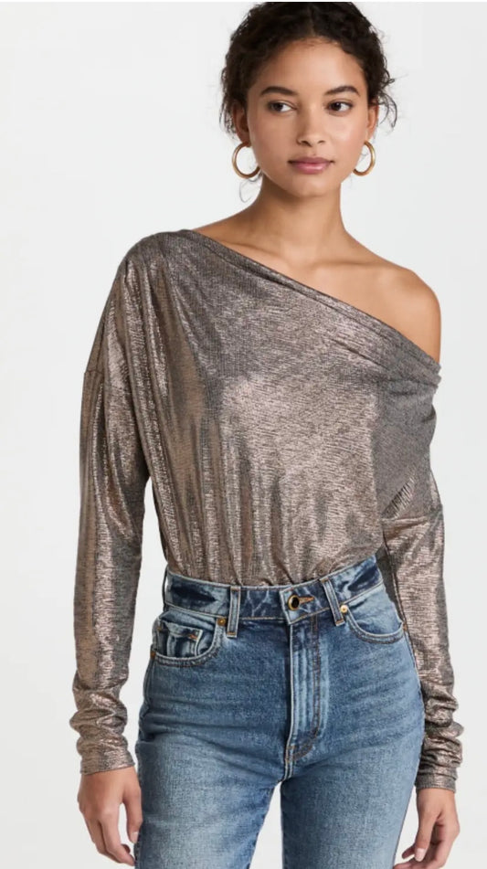 Brochu Walker
Elsie Off Shoulder Top