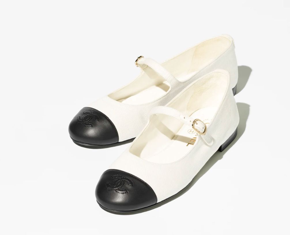 CHANEL MARY JANE FLATS IN COTTON & LAMSKIN, WHITE & BLACK