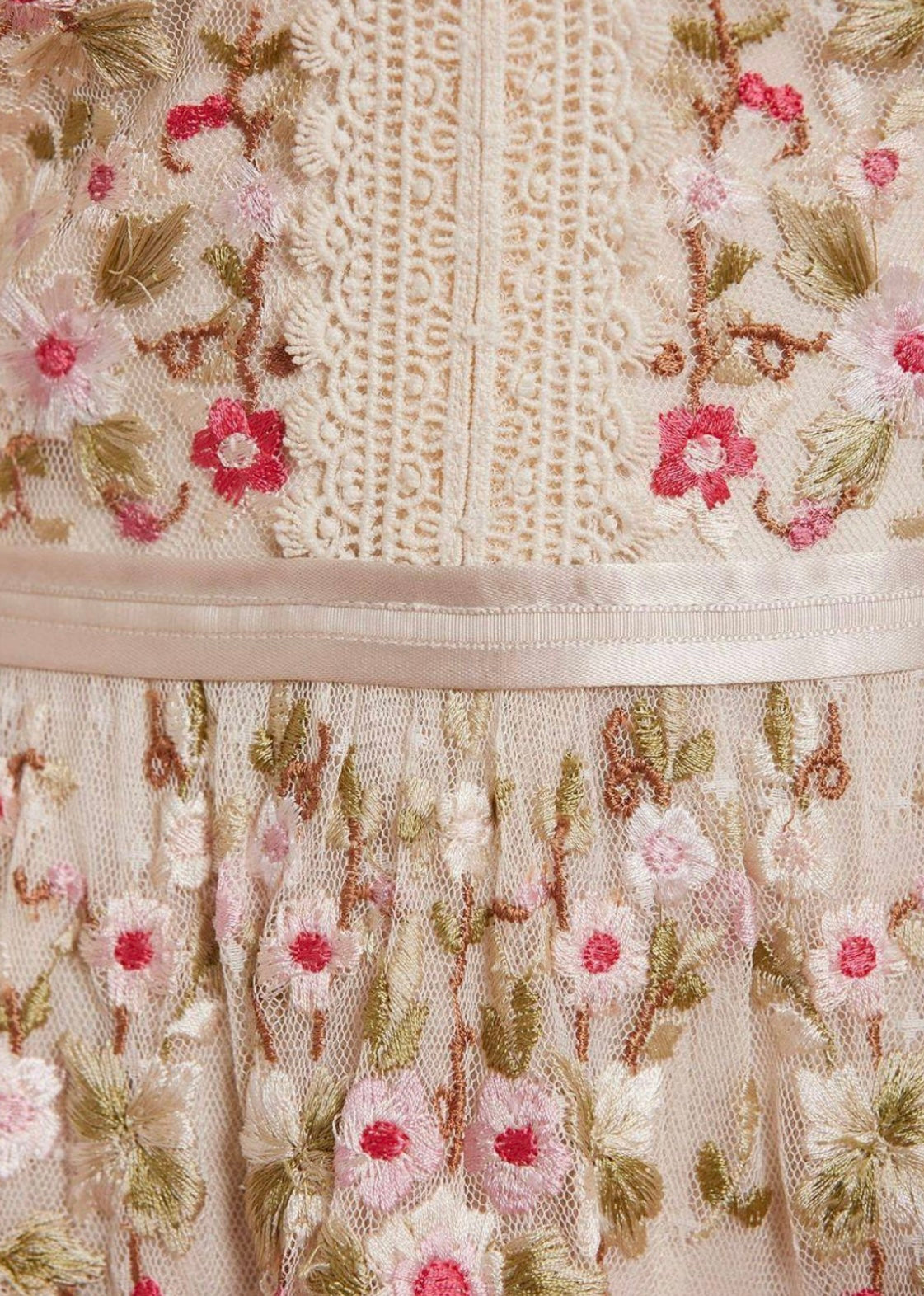 Needle & Thread
Araminta lace gown