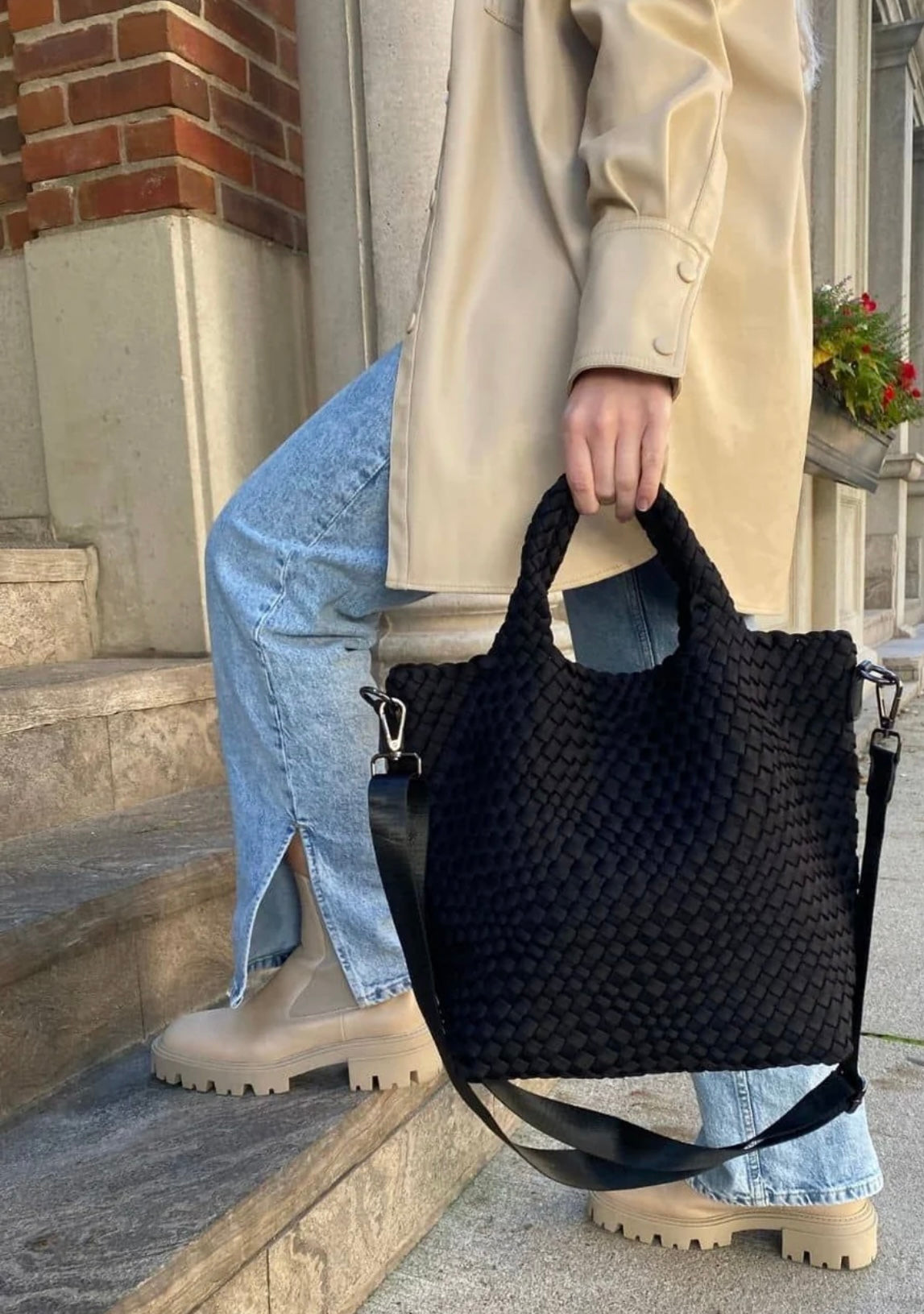 Bag & Bougie - BLACK WOVEN CROSSBODY