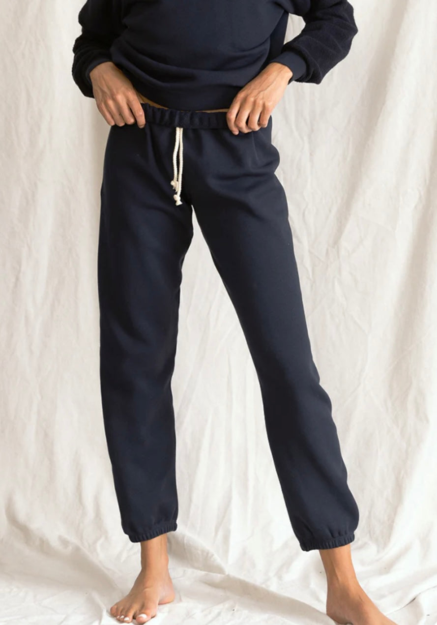 PERFECTWHITETEE - Heart Hoodie and Stevie
cotton fleece easy sweatpant