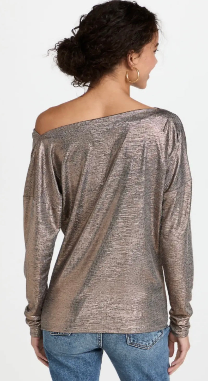 Brochu Walker
Elsie Off Shoulder Top