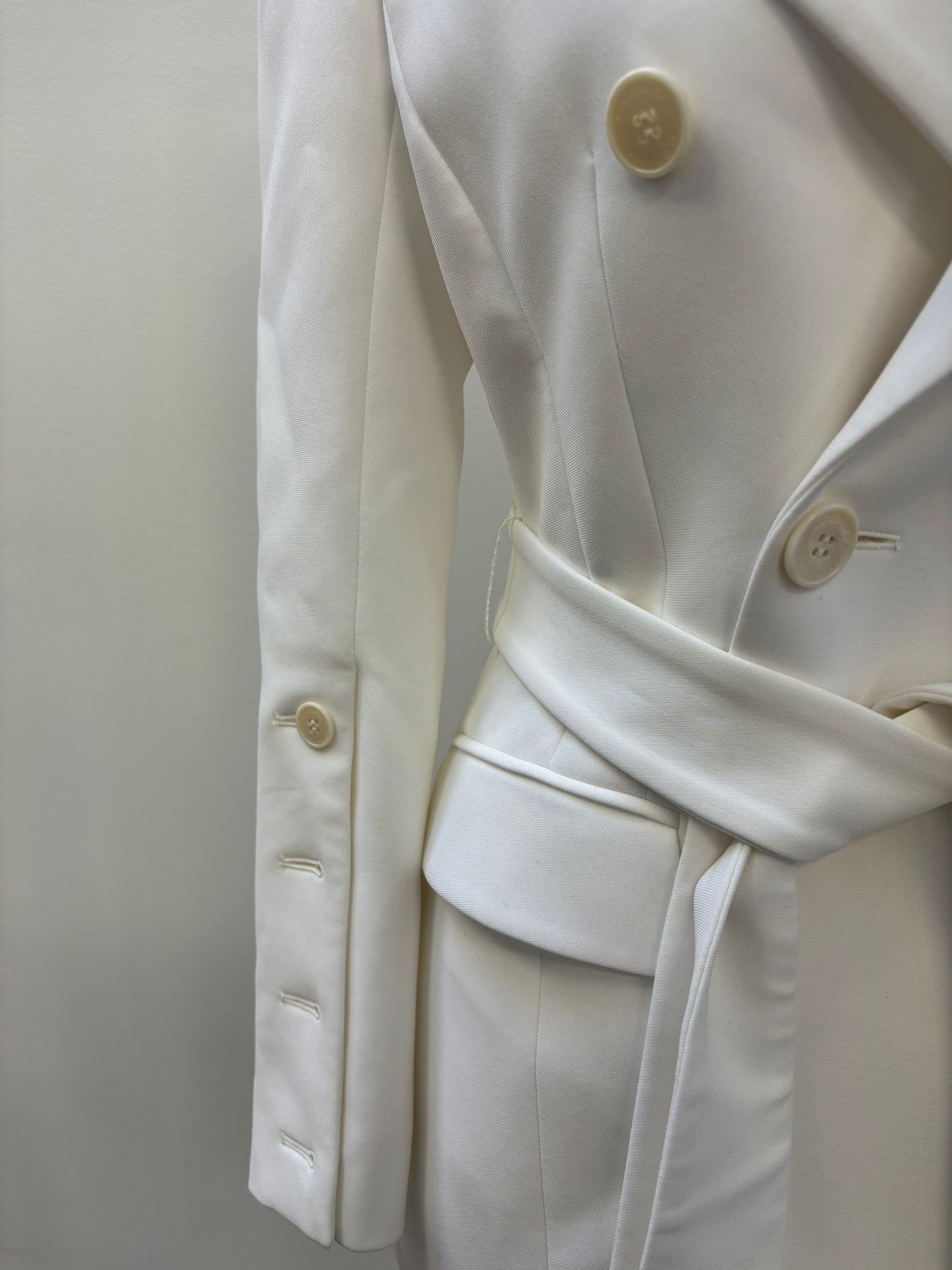 ALTUZARRA white blazer jacket with belt