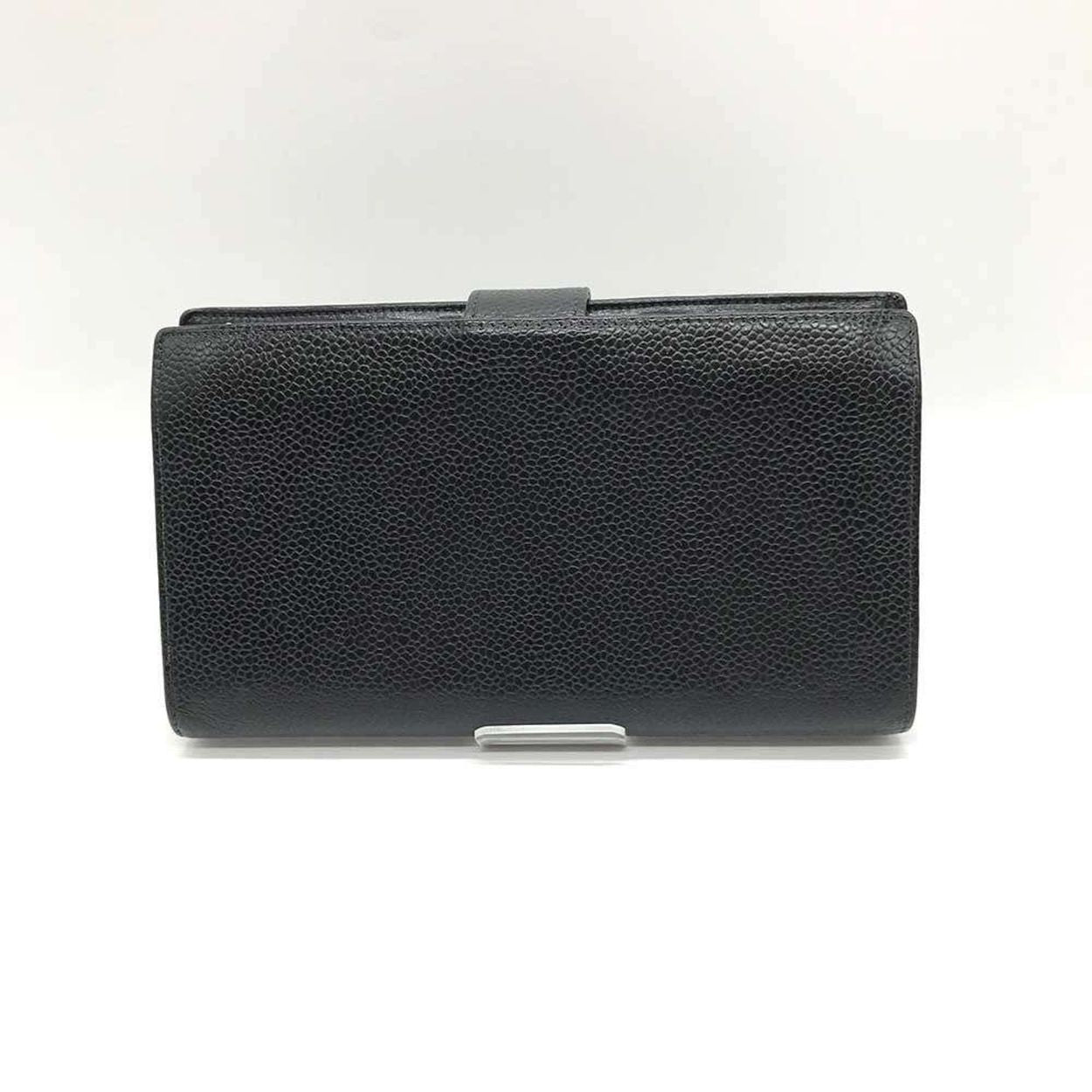 CHANEL black pebbled leather wallet