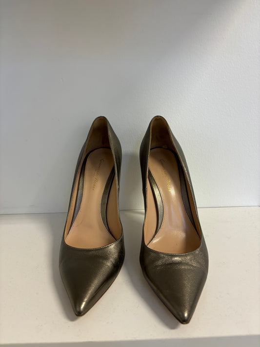 Gianvito Rossi Bronze Pump