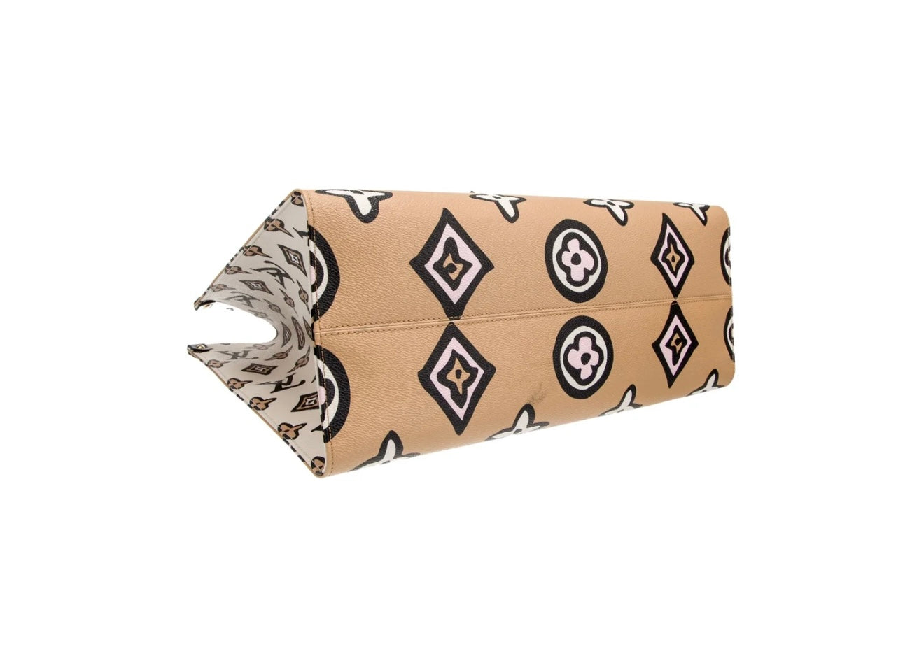 Louis Vuitton Monogram Giant Wild At Heart Onthego GM Arizona Beige