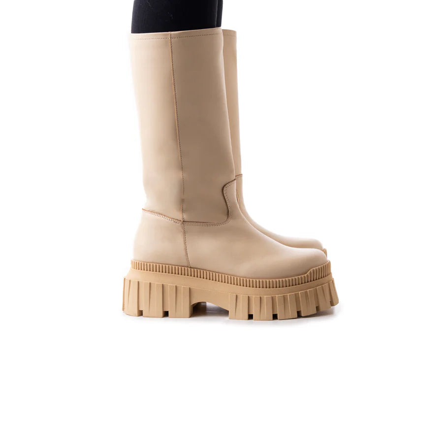 L’INTERVALLE eloise cream boots