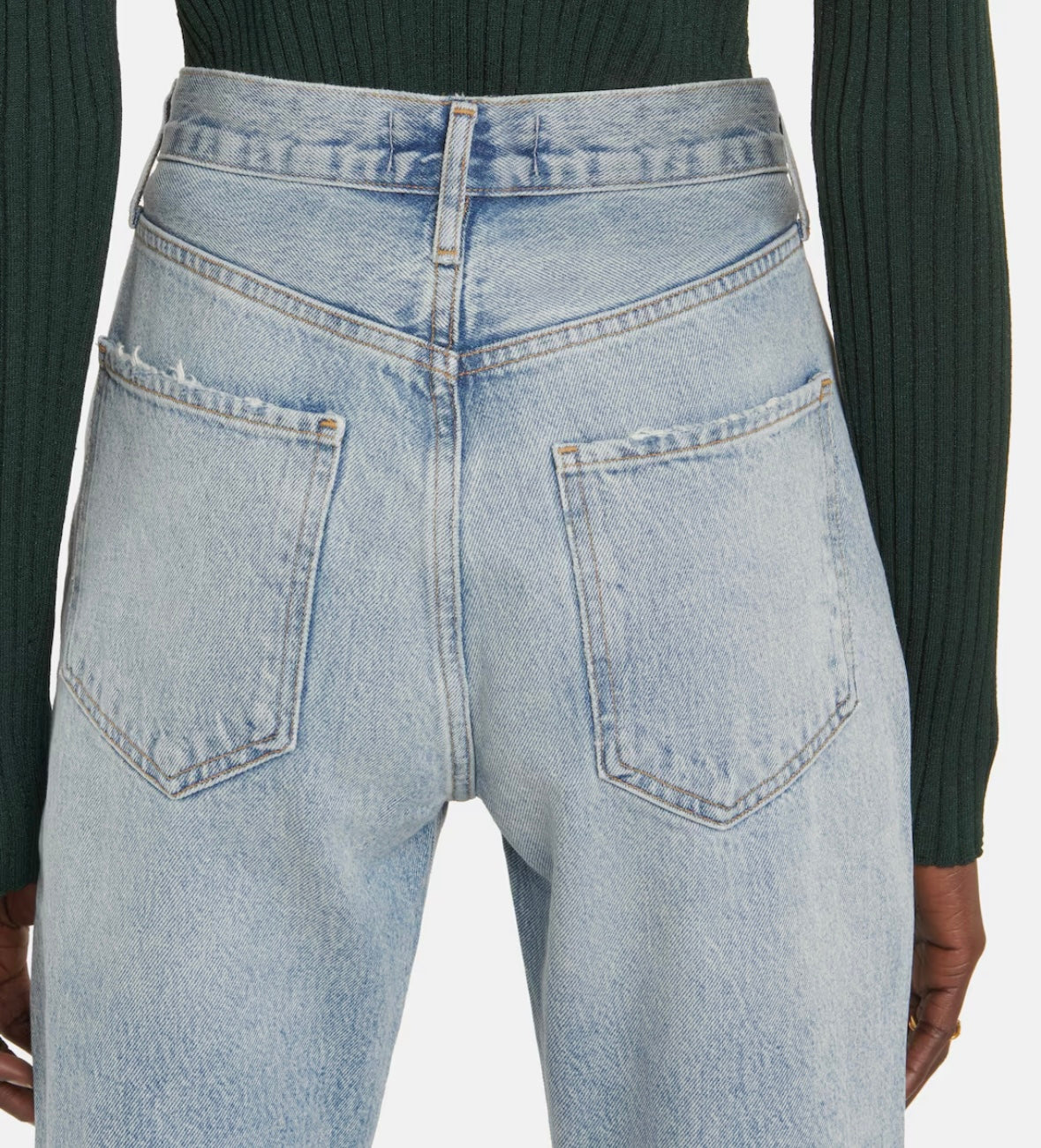 AGOLDE RILEY CROP JEANS IN LIGHT BLUE WASH