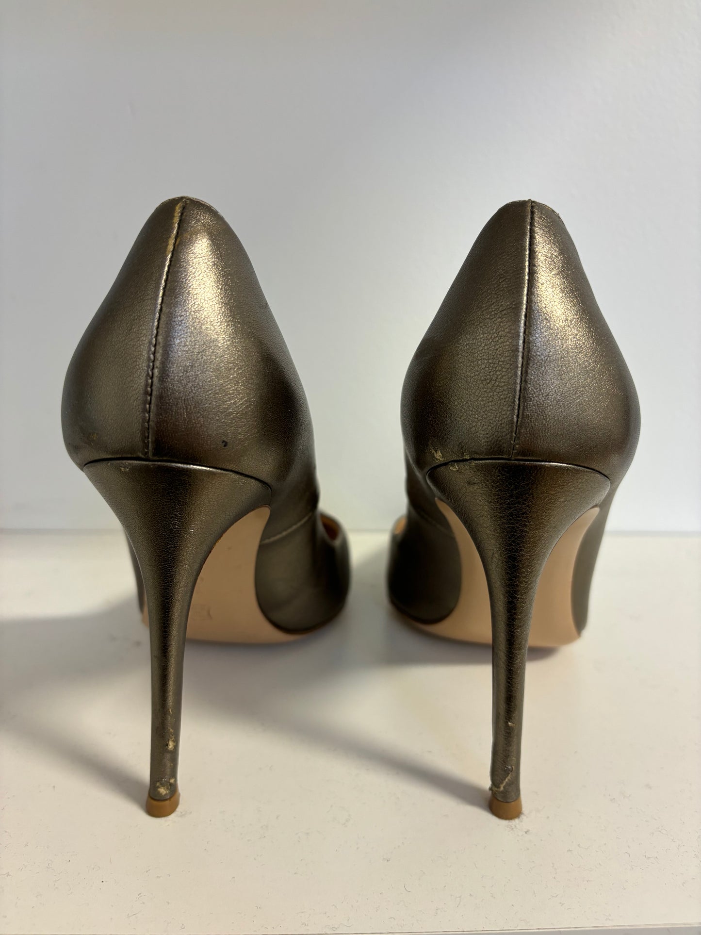 Gianvito Rossi Bronze Pump