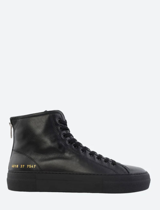 woman by common projects

TOURNAMENT HIGH sneakers