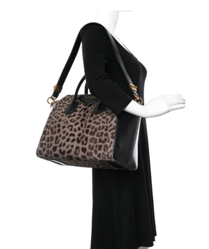 GIVENCHY antigona bag with cheetah pony hair