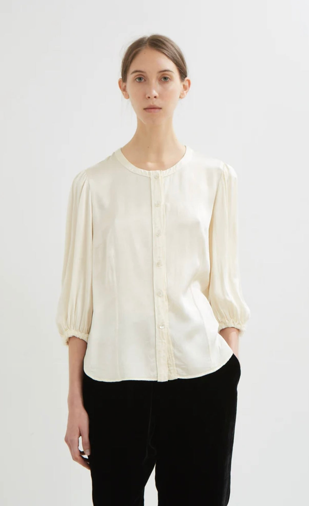 RAQUEL ALLEGRA
Pebble Satin Puff Sleeve Top