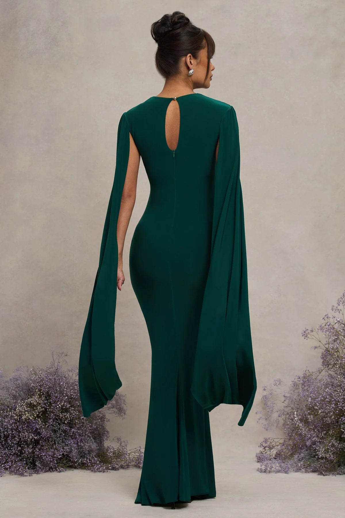 CLUB LONDON CHARMAINE
BOTTLE GREEN HIGH-NECK MAXI DRESS WITH CAPE