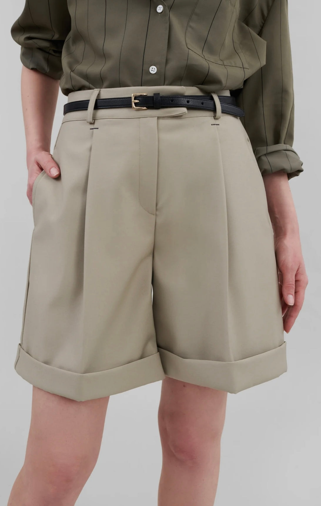 THE FRANKIE SHOP- APRIL SUIT SHORTS - BEIGE