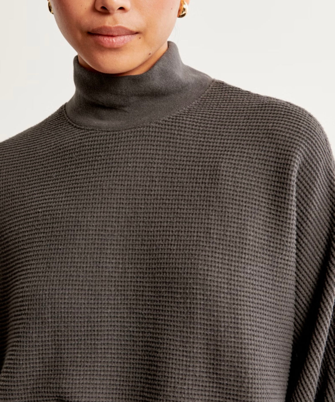 ABERCROMBIE mock neck long sleeve