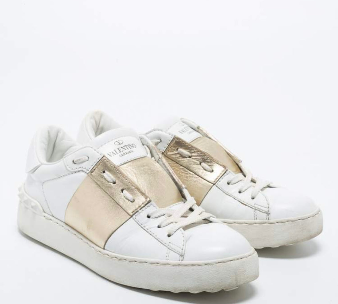 Valentino White/Gold Leather Rockstud Low Top Sneakers