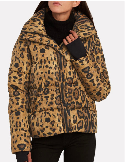 SAM. - Isabel Leopard Puffer