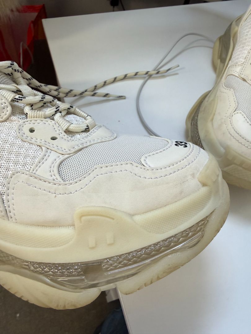 BALENCIAGA - Triple S Clear Sole logo-embroidered sneakers