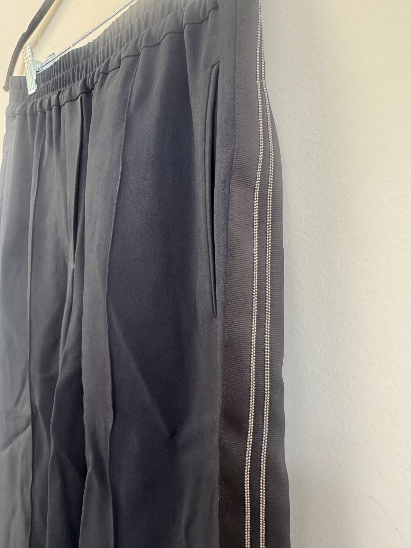 BRUNELLO CUCINELLI navy trouser with jeweled stripe