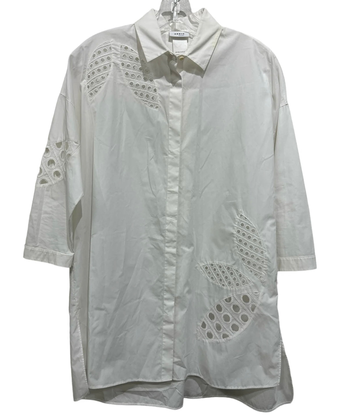 AKRIS white blouse wiith cutout prints
