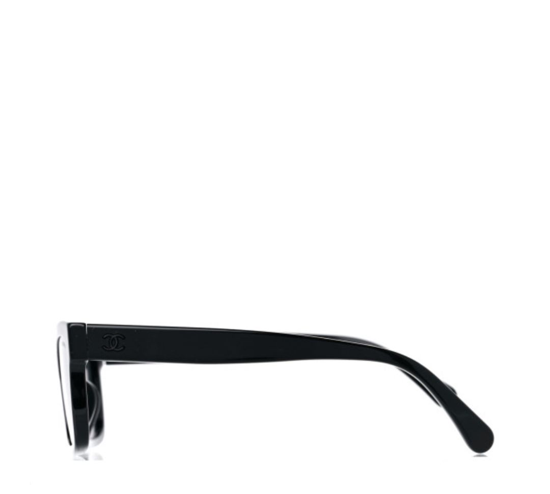 CHANEL - square sunglasses with chanel logo on top